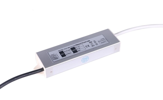 conducteur antidéflagrant de bande de 60W 24V LED, alimentation d'énergie de changement extérieure ultra-légère