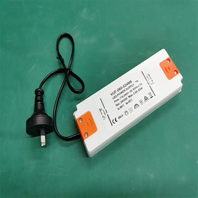 Conducteur IP20 de l'alimentation d'énergie de lumière de bande de SAA LED 60W 24V LED avec la prise