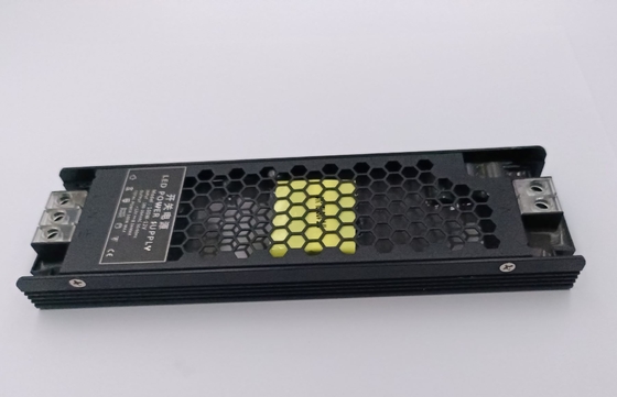Conducteur antipluie de logement en aluminium 100W de l'alimentation d'énergie de LED 12V 8.33A LED