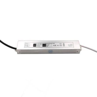 Driver 12V 60W extérieur de tension constante de transformateur d'éclairage de basse tension LED
