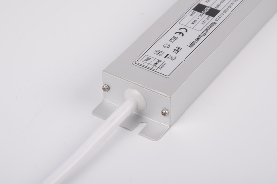 Conception imperméable de retard de début de conducteur de C.C 12V 20W Slimline LED pour la lumière de bande