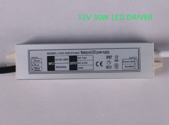 Alimentation de l'énergie 2.5A 12V extérieure calorifuge, bande anticorrosive du conducteur LED de LED